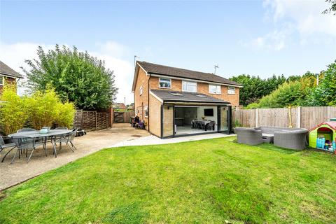 57 Maple Road, Ripley, Woking, GU23 6JZ