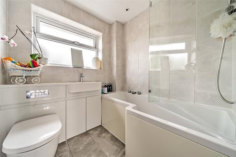 57 Maple Road, Ripley, Woking, GU23 6JZ