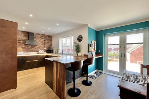122 Station Road, Ryhill, Wakefield, WF4 2BZ
