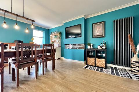 122 Station Road, Ryhill, Wakefield, WF4 2BZ