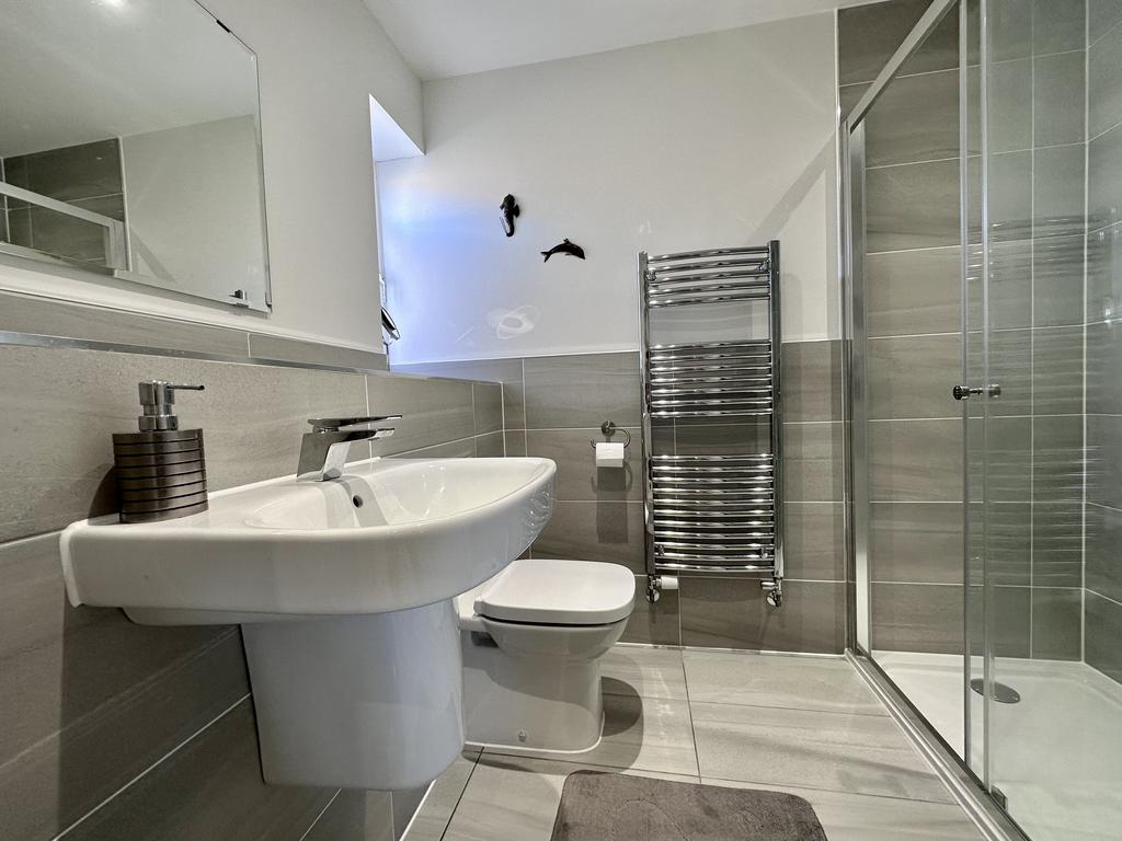Ensuite 2