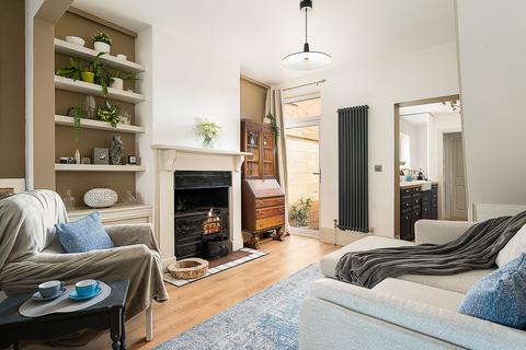 13 Harpsden Road, Henley-on-thames, RG9 1EE