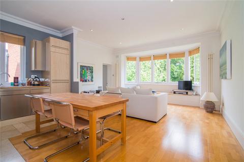 11d Walpole Gardens, Twickenham, TW2 5SL