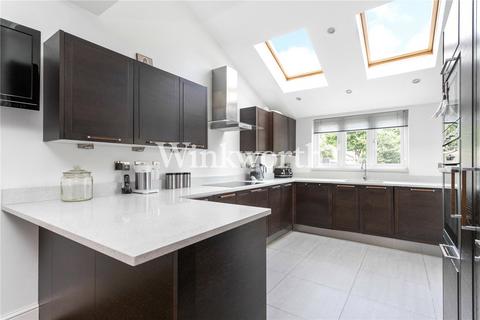 undefined, Edenbridge Road, Enfield, EN1