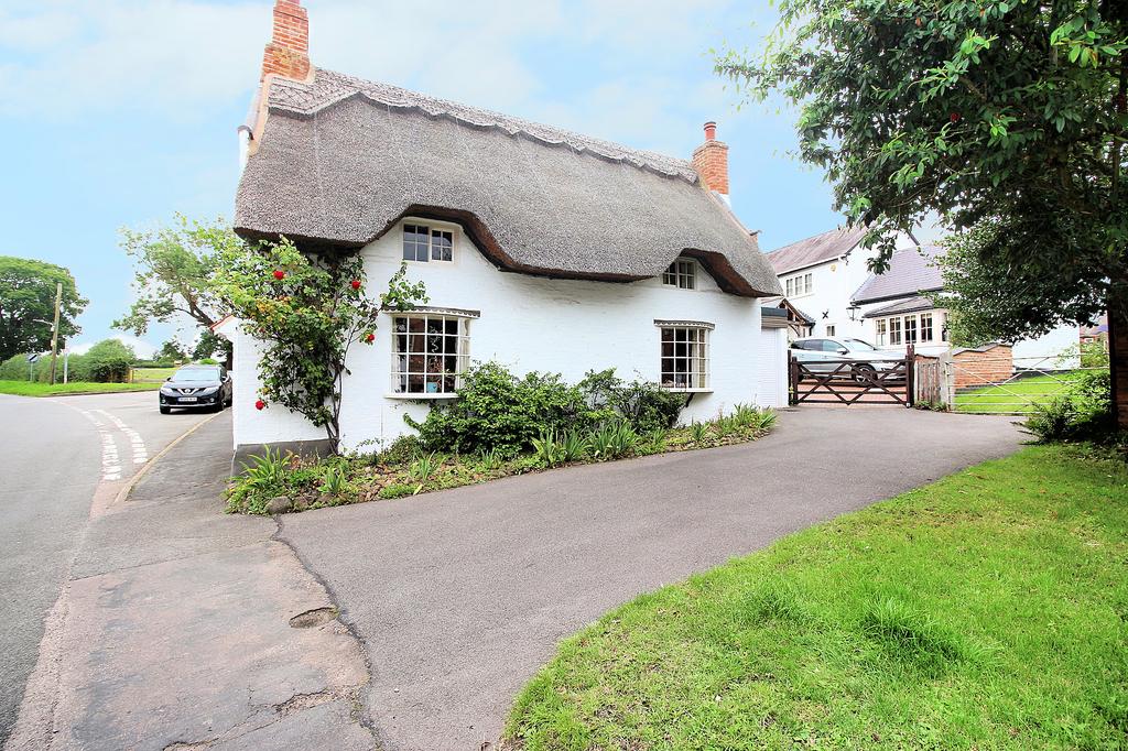 Seagrave Road, Thrussington, LE7 2 bed detached house for sale £384,950