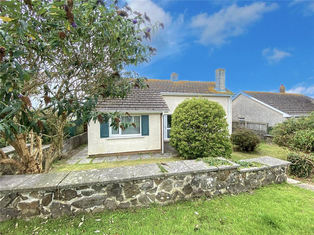 Croft Road, Broad Haven, Haverfordwest, SA62 4 bed detached house for