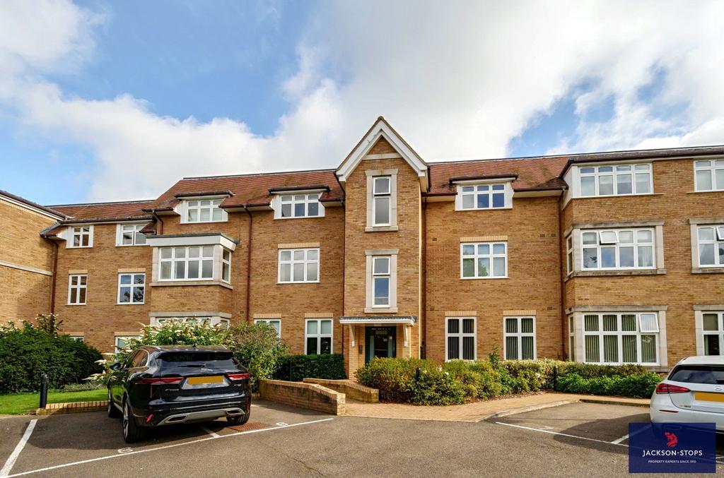 Peel House, Cheveley Road, Newmarket, Suffolk, CB8 2 bed apartment for sale £379,000