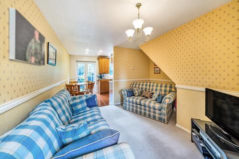 18 Reveley Square, London, SE16 6HS