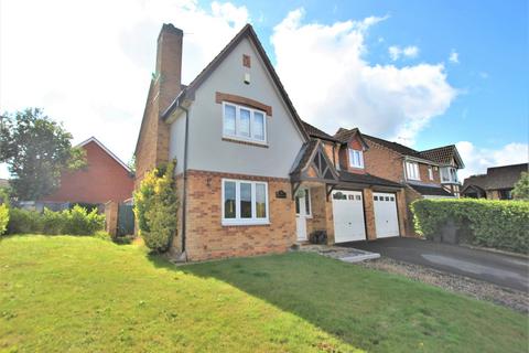 5 bedroom detached house for sale - DUNCTON ROAD, CLANFIELD
