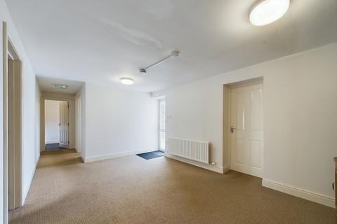 3 bedroom flat to rent, The Square, Dalston, CA5