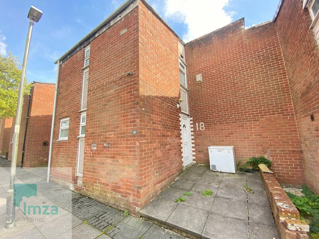 Alderley, Skelmersdale, Lancashire 3 bed end of terrace house for sale