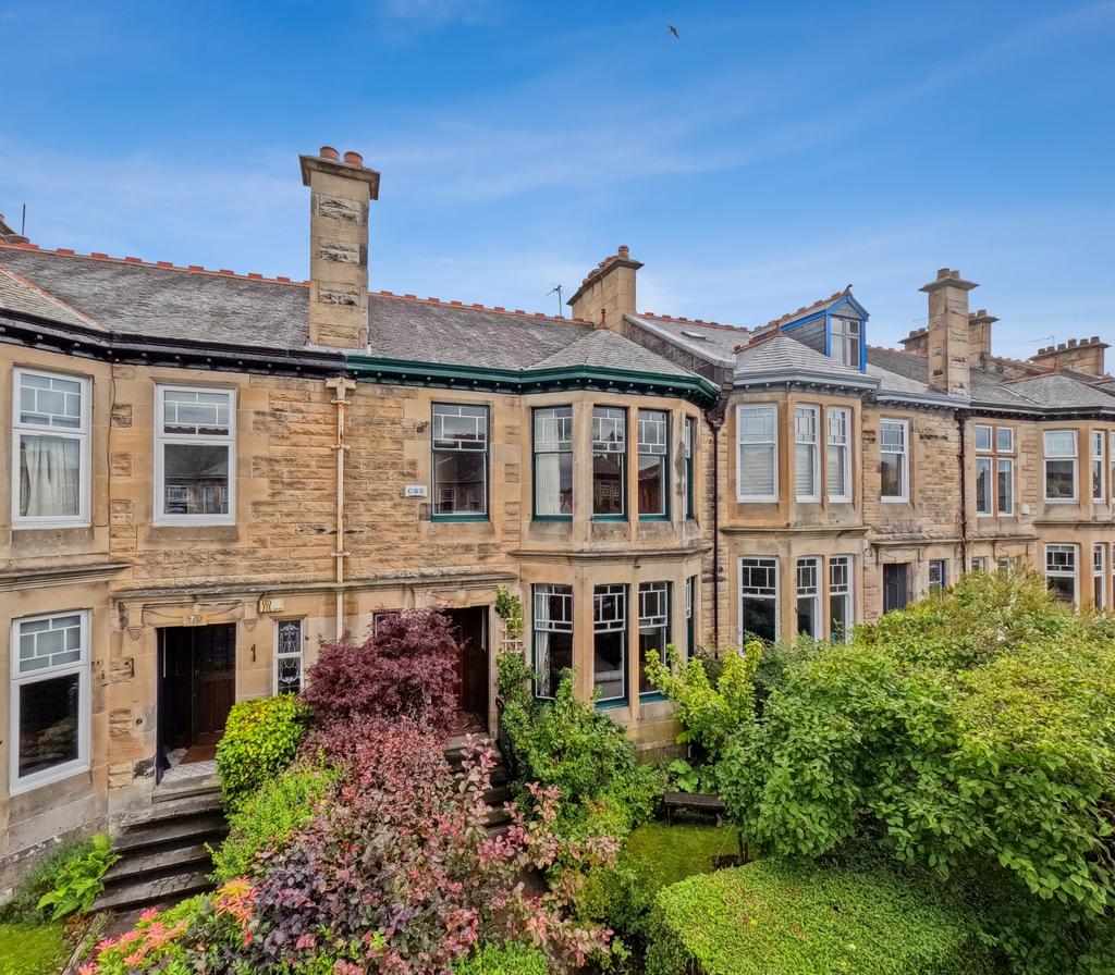 Mossgiel Road, Newlands, Glasgow, G43 2DA 3 bed terraced house for sale