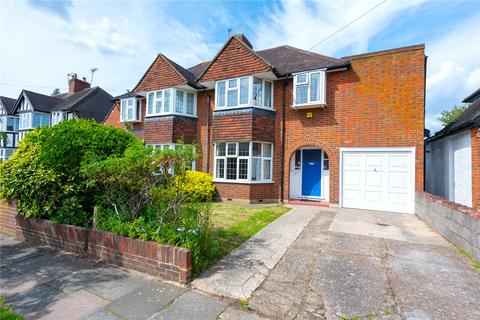 33 Revell Road, Kingston Upon Thames, KT1 3SL