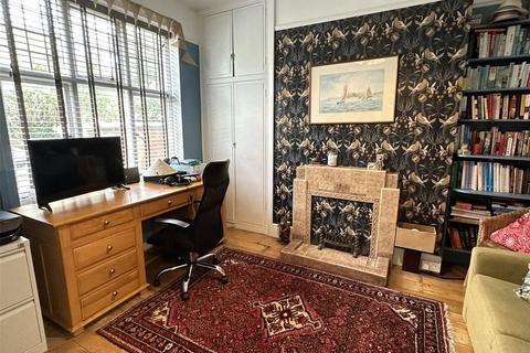 35 Alexandra Road, Gloucester, GL1 3DR