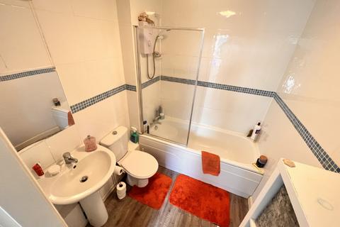 2 bedroom apartment for sale - Fairhope Court, 3 Fairhope Ave, Salford Manchester