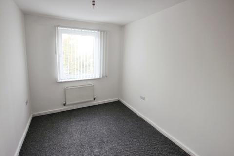 2 bedroom flat to rent, Lower Hall Street, St Helens, WA10