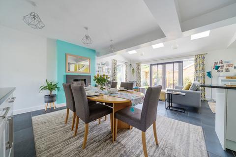 Walnut Tree House Grantham Road, Old Somerby, Grantham, NG33 4AB