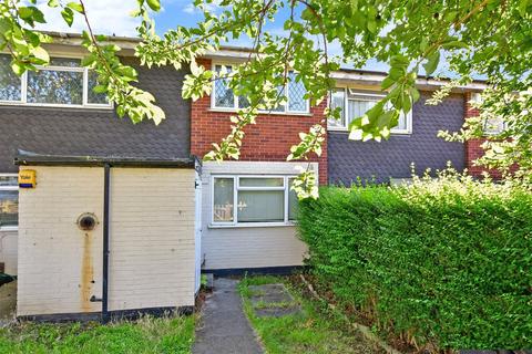 2 bedroom maisonette for sale, Southdale, Chigwell, Essex