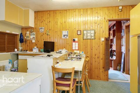 9 Alexandra Road, Biggin Hill, Westerham, TN16 3NY