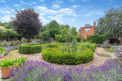 6 bedroom detached house for sale, High Bungay Road, Loddon, Norwich, Norfolk, NR14