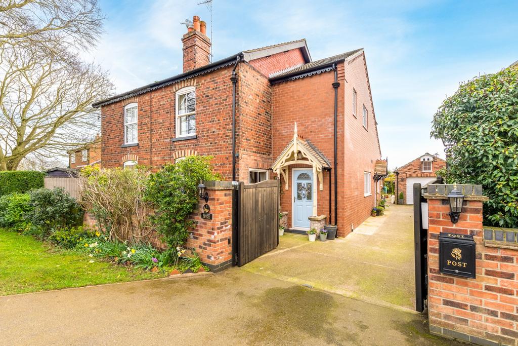 Potterhanworth Road, Heighington... 3 bed semidetached house for sale