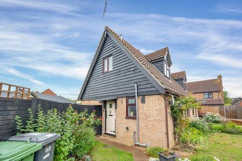 68 Chatsfield, Werrington, Peterborough, PE4 5DL