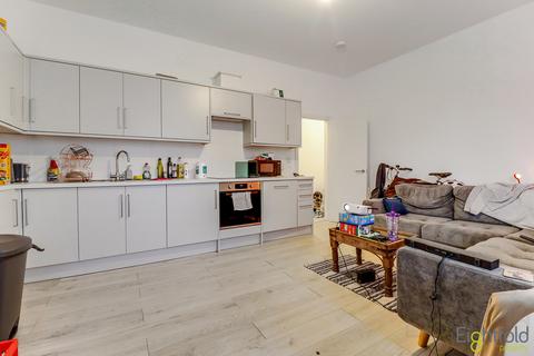 5 bedroom maisonette to rent, Preston Road, Brighton