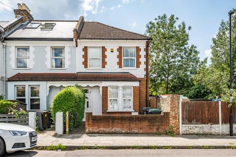 2 Ranelagh Road, London, N22 7TN