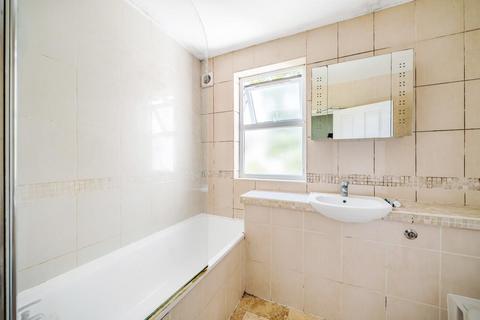 2 Ranelagh Road, London, N22 7TN