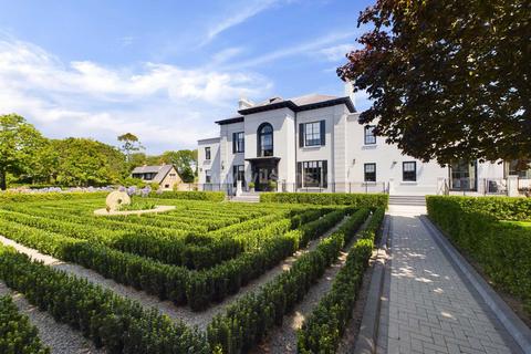 7 bedroom manor house for sale, St Saviour