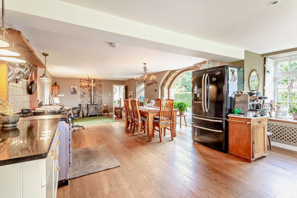 Treeton Steading