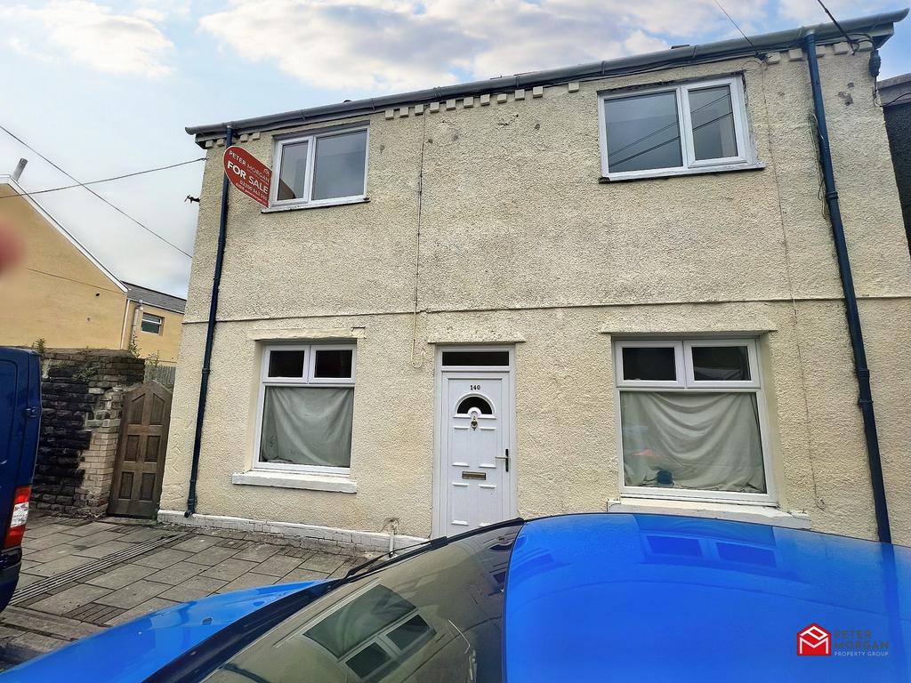 Caerau Road, Maesteg, Bridgend. CF34 0PD 5 bed semidetached house for