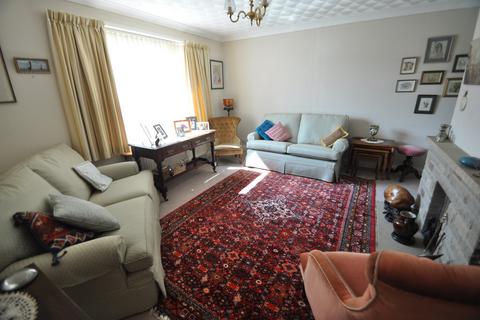 19 Dakings Drift, Halesworth, IP19 8TQ