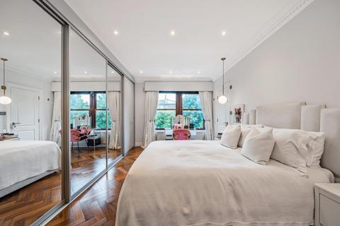 Flat 4, 11 Adamson Road, London, NW3 3HX
