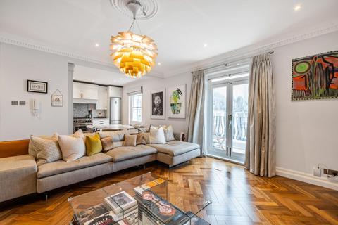 Flat 4, 11 Adamson Road, London, NW3 3HX