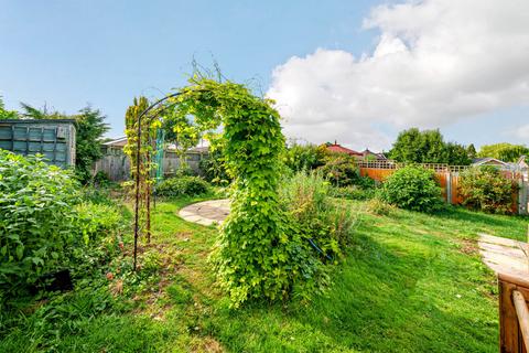 6 Becket Close, Washingborough, Lincoln, LN4 1EA