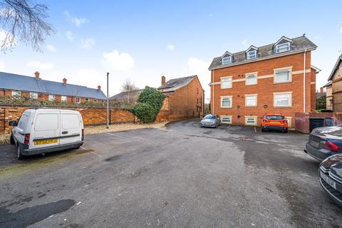 2 bedroom apartment for sale, Apartment 10, Priory House St. Catherines, Lincoln, Lincolnshire, LN5