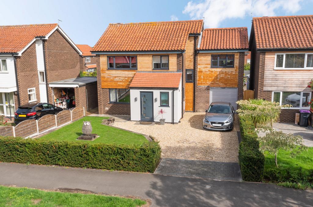 All Saints Lane, Nettleham, Lincoln, LN2 4 bed detached house for sale