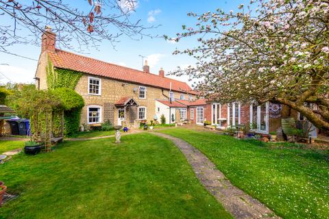 4 bedroom detached house for sale - Church Street, Nettleham, Lincoln, Lincolnshire, LN2