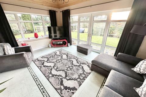 undefined, Sandy Lane, Woodhall Spa, Lincolnshire, LN10