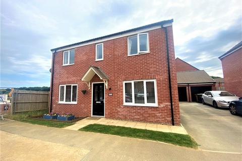 4 bedroom detached house to rent, Whittle Road, Holdingham, Sleaford, Lincolnshire, NG34