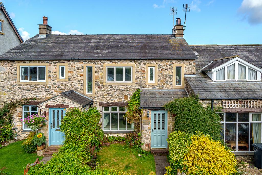 Carree Cottage, 4 Meadow View, Cark in Cartmel, Grange over Sands
