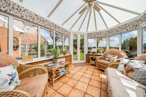 15 Chestnut Close, Digby, Lincoln, LN4 3LP