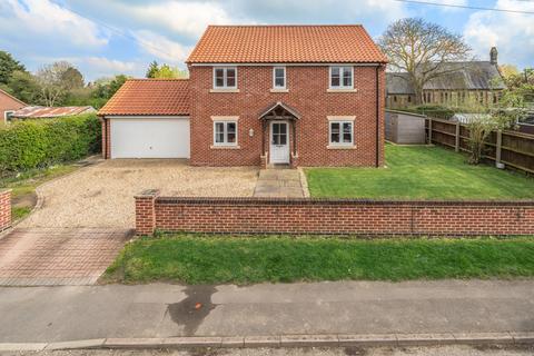 4 bedroom detached house for sale, The Drift, Walcott, Lincoln, Lincolnshire, LN4