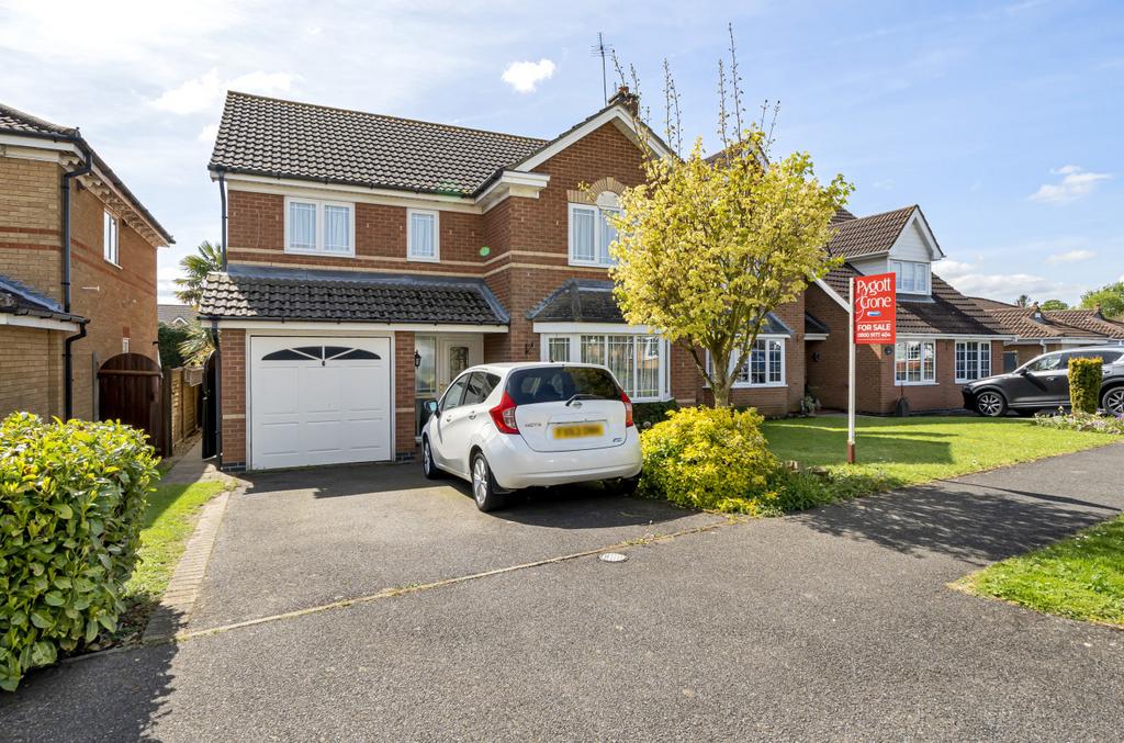 Aidan Road, Quarrington, Sleaford, NG34 4 bed detached house for sale £300,000