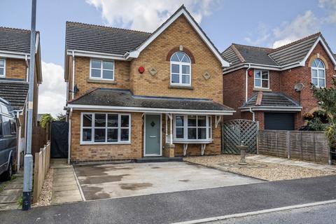 4 bedroom detached house for sale, Pear Tree Close, Sleaford, Lincolnshire, NG34