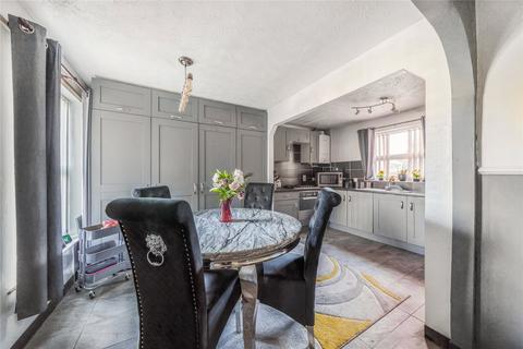 2 Eagle Drive, Sleaford, NG34 7UX