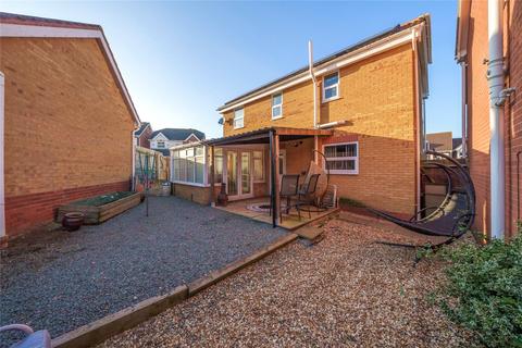 2 Eagle Drive, Sleaford, NG34 7UX