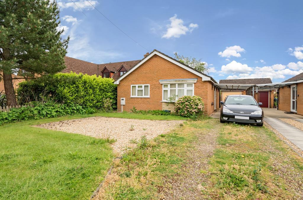 Northons Lane, Holbeach, Spalding, PE12 2 bed bungalow for sale £220,000