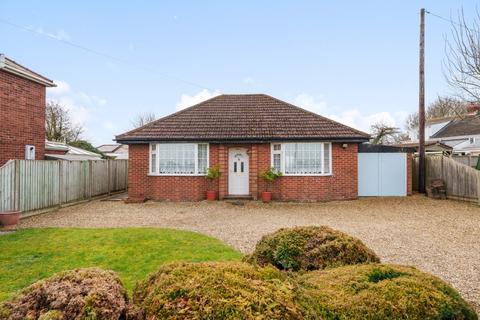 3 bedroom bungalow for sale, Pipwell Gate, Saracens Head, Holbeach, Spalding, Lincolnshire, PE12